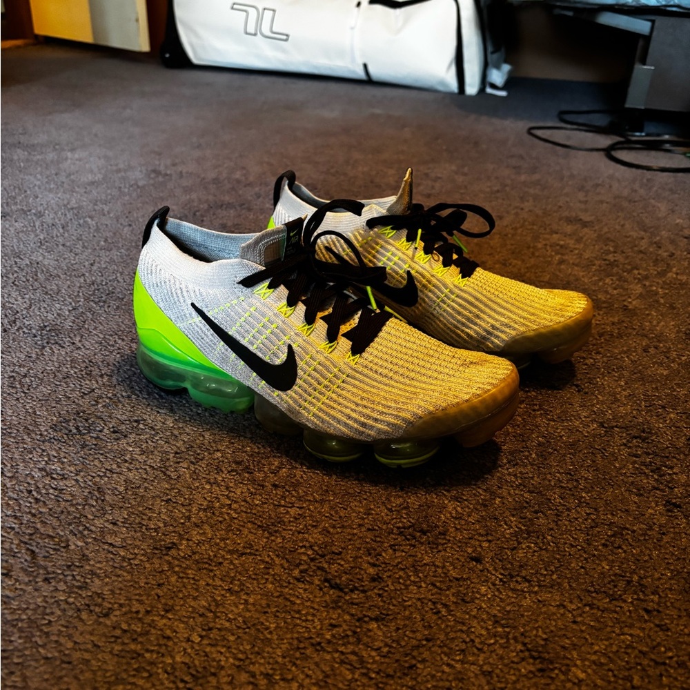 Nike Air VaporMax Flyknit Sneakers